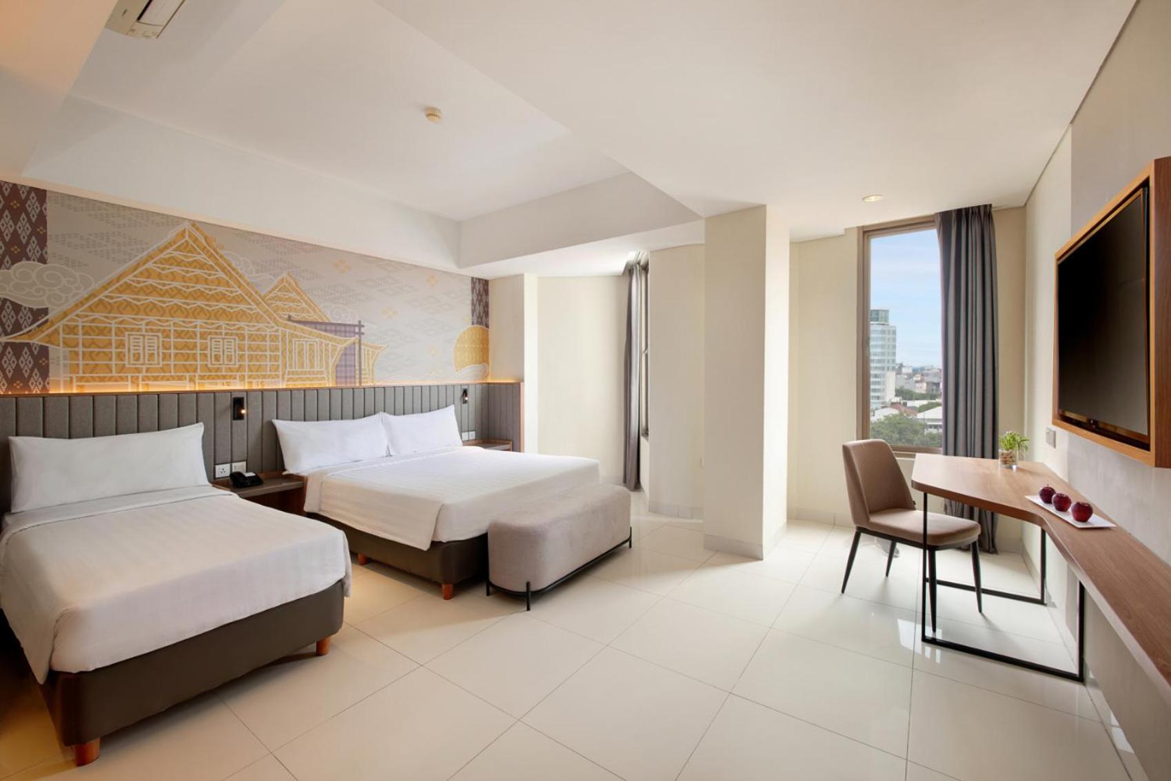 Aston Inn Pantai Losari Макасар Екстер'єр фото