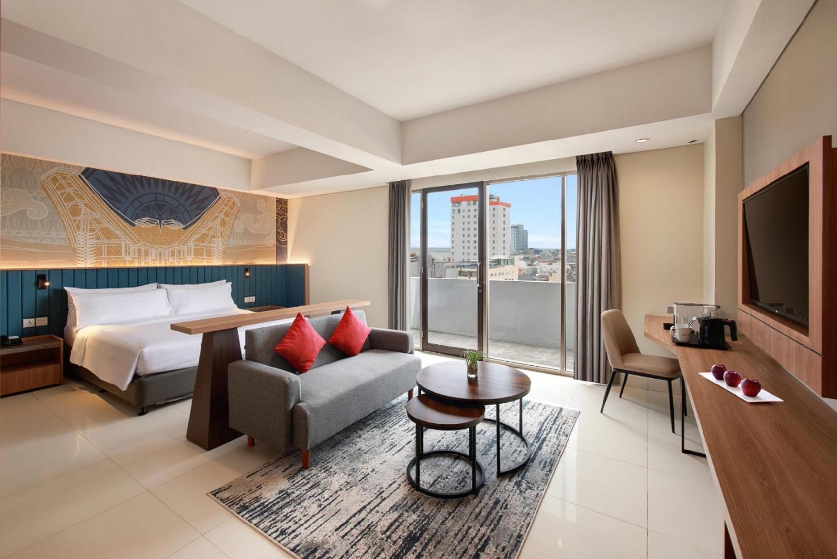 Aston Inn Pantai Losari Макасар Екстер'єр фото