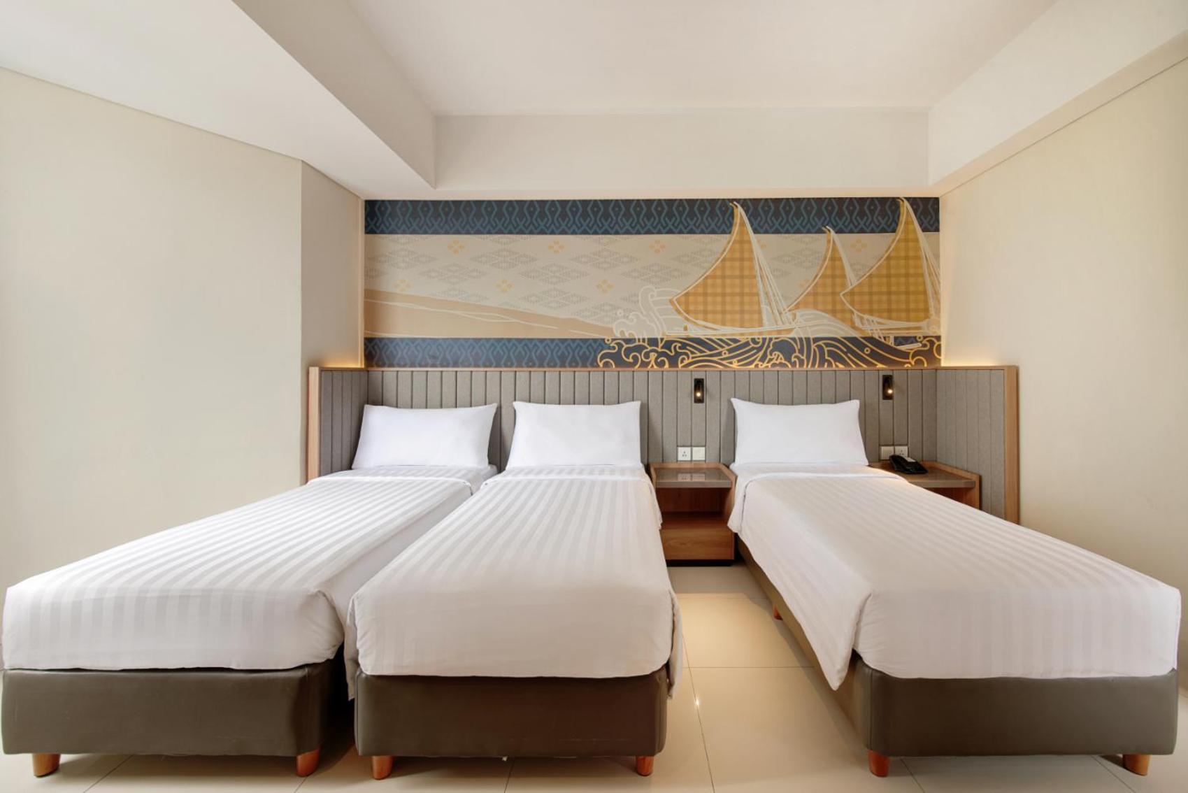 Aston Inn Pantai Losari Макасар Екстер'єр фото