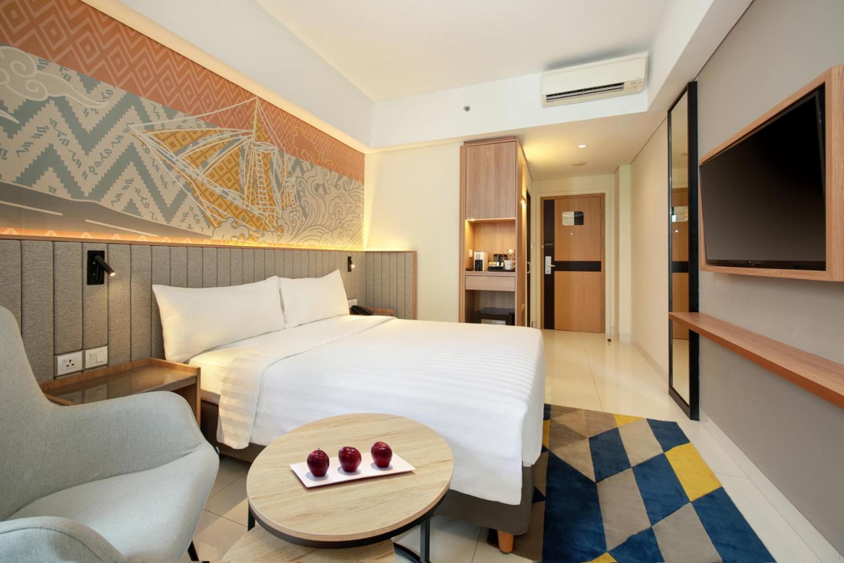 Aston Inn Pantai Losari Макасар Екстер'єр фото